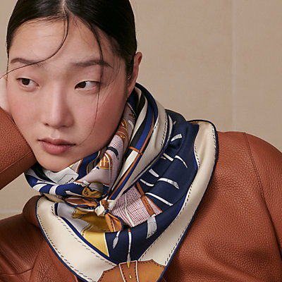 サンダル 《エズ》 30 | Hermès - エルメス-公式サイト サンダル 《エズ》 30 | Hermès - エルメス-公式サイト